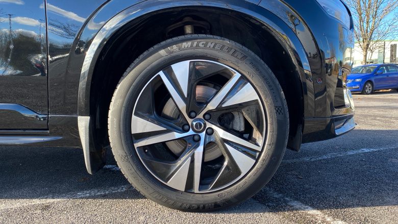 Volvo XC90 2.0 B5D [235] Plus Dark 5dr AWD Geartronic Diesel Estate